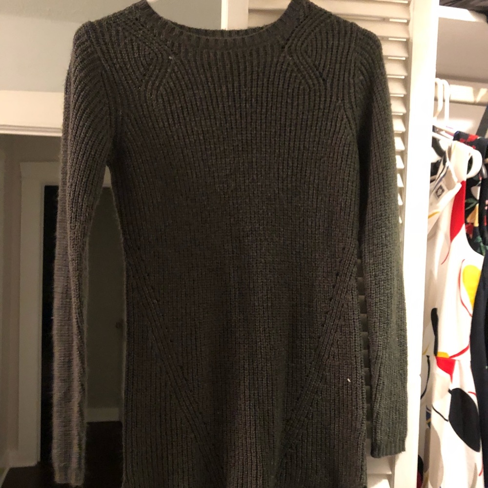 Merona olive green sweater